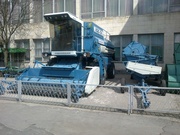 Комбайн зерноуборочный самоходный КЗС-9-1 Славутич