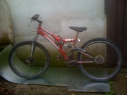 Горний велосипед нормальний стан